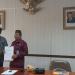 PenandatanganKesepakatanBersamaAntaraKepalaBiroHukumdanBAPEMPERDAMengenaiPeraturanDaerahyangdiluarKesepakatandenganBAPEMPERDA